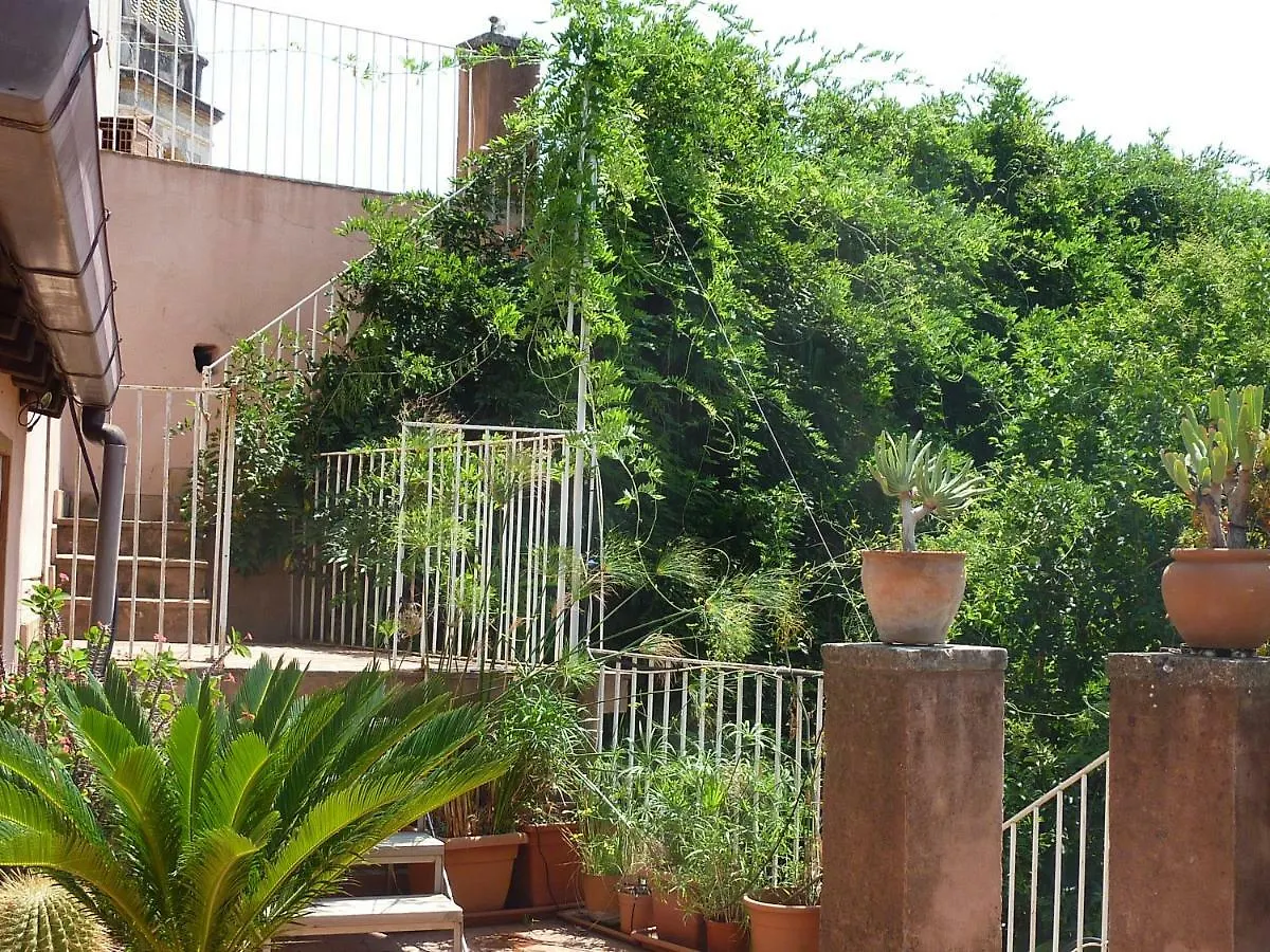 Casetta Rosa Tra I Papiri Villa Acireale 0*,  Italy